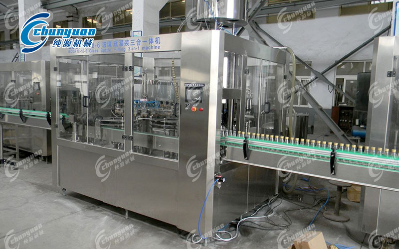 玻璃瓶牛奶灌裝機(jī)-3 玻璃瓶牛奶灌裝機(jī)-3